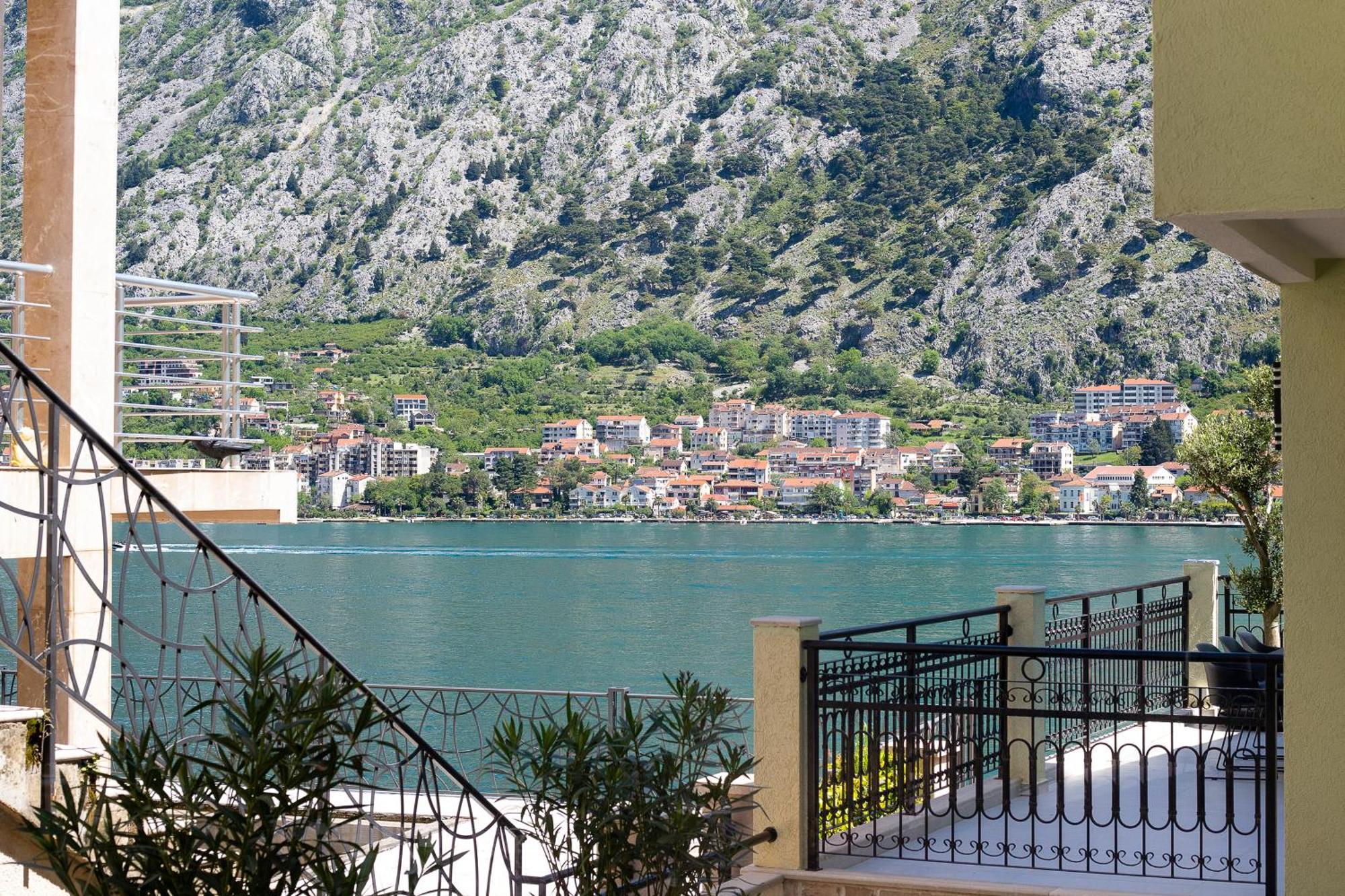 Dekaderon Lux Apartments Kotor Zewnętrze zdjęcie