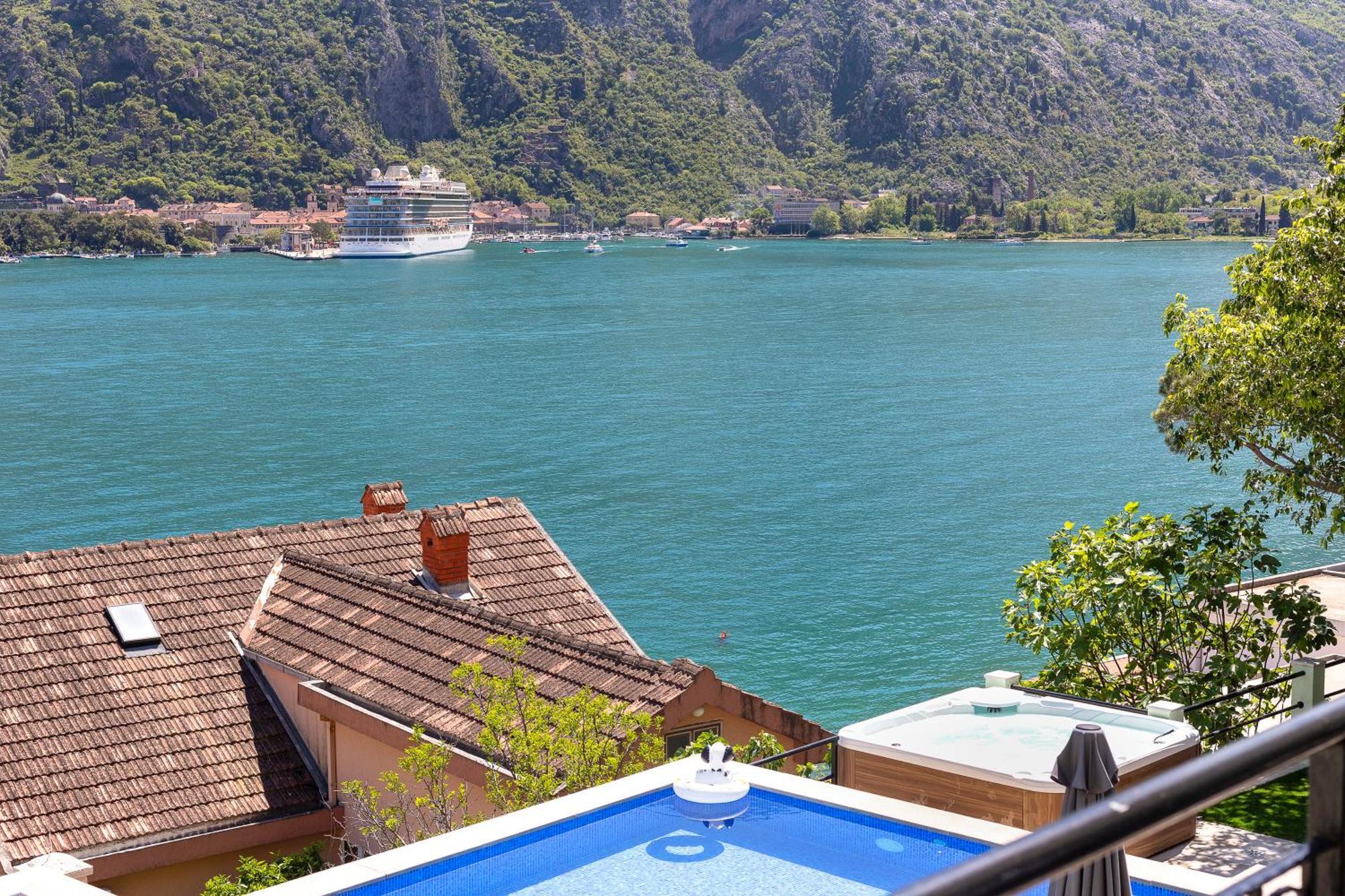 Dekaderon Lux Apartments Kotor Zewnętrze zdjęcie